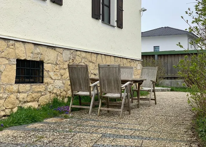 Mit Pool Und Grillplatz In Ratisbona