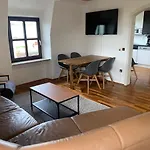 Mit Pool Und Grillplatz In ريغنسبورغ