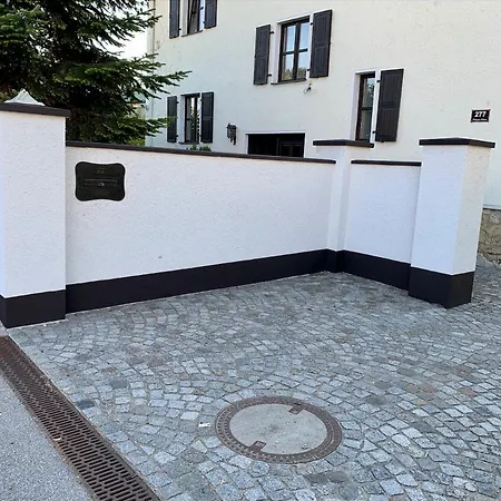 Apartmán Mit Pool Und Grillplatz In *