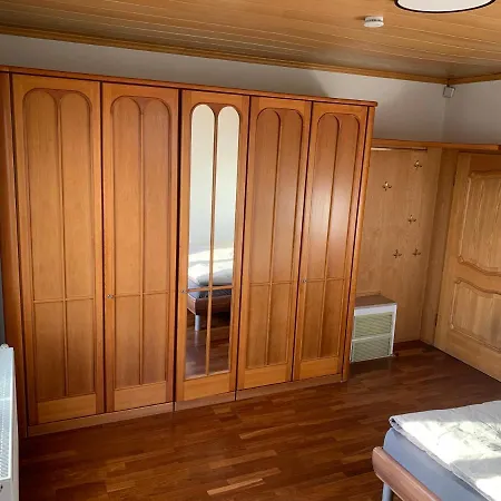Apartmán Mit Pool Und Grillplatz In